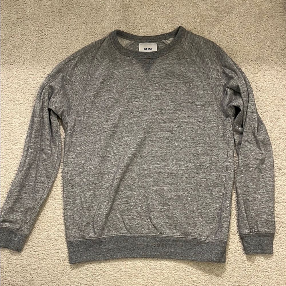 Men's medium old navy crew top Gray Sweater